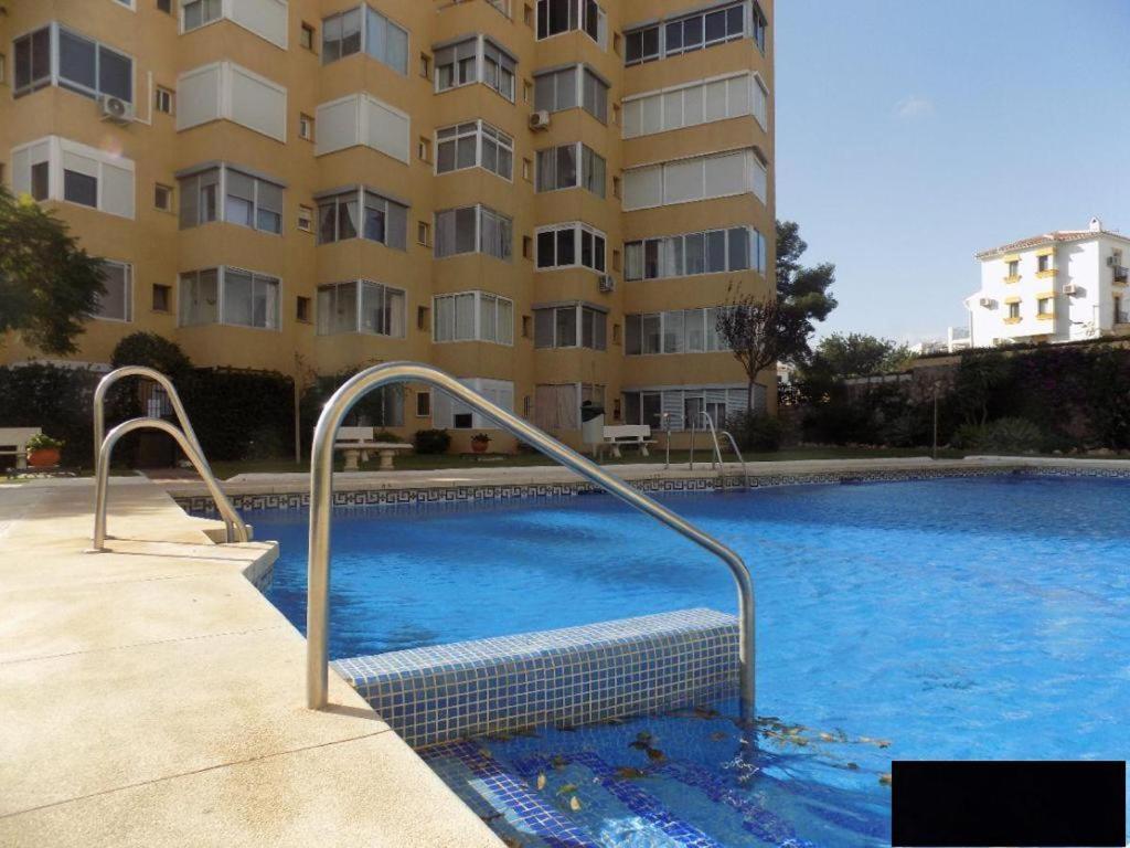Appartement Precioso Apartamento Junto A Playa Y Con Piscina. à Málaga Extérieur photo