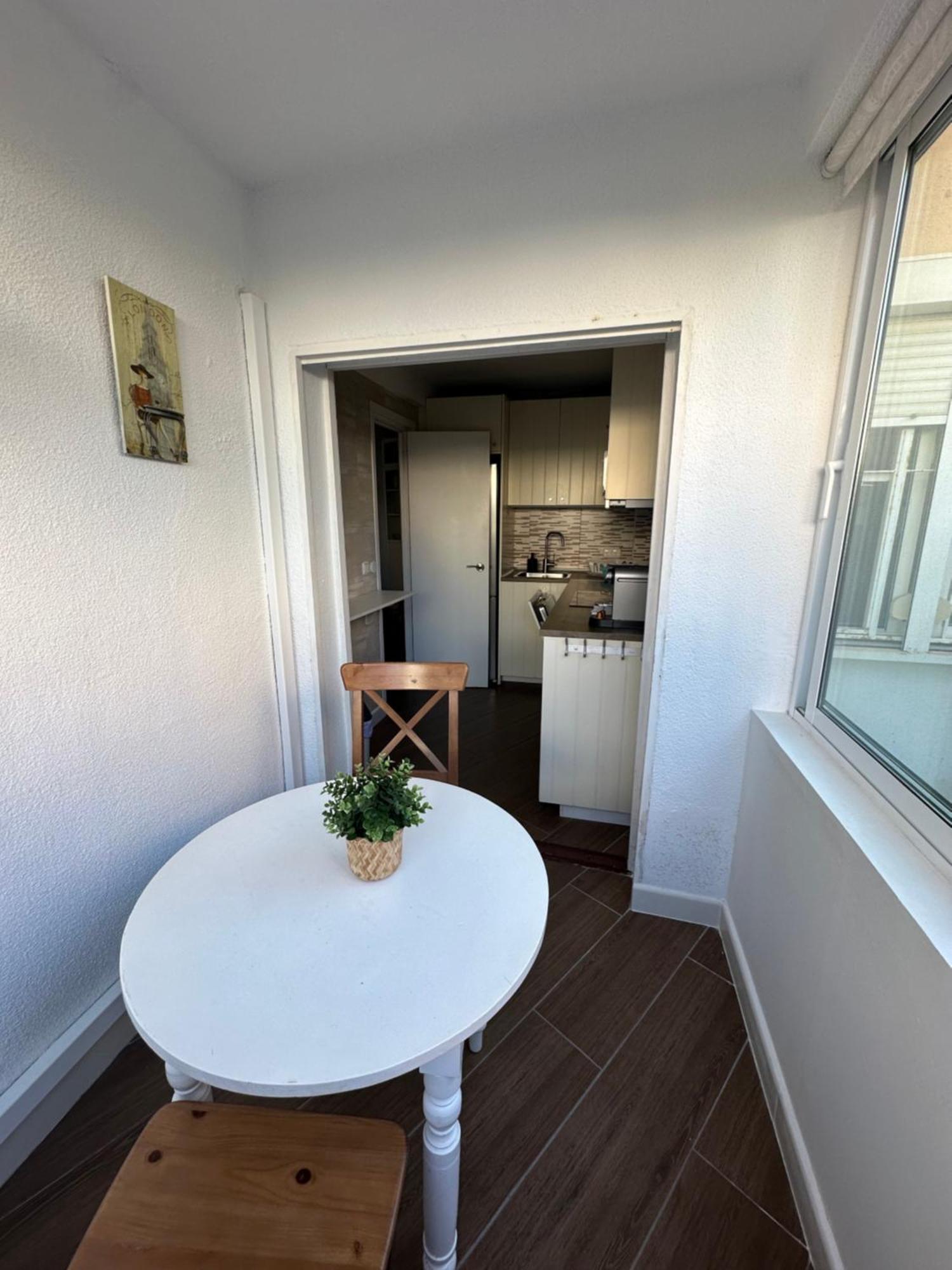 Appartement Precioso Apartamento Junto A Playa Y Con Piscina. à Málaga Extérieur photo