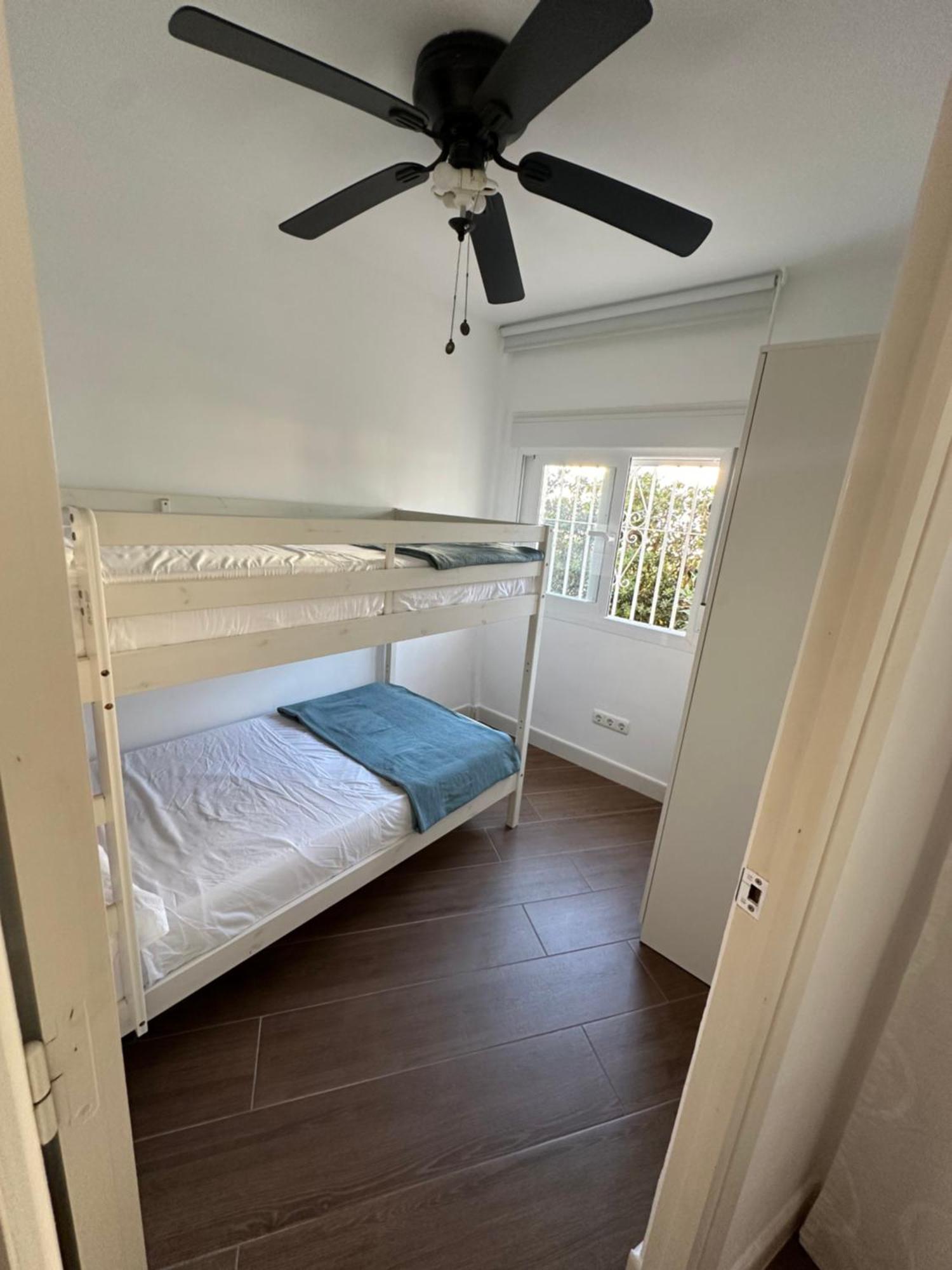 Appartement Precioso Apartamento Junto A Playa Y Con Piscina. à Málaga Extérieur photo