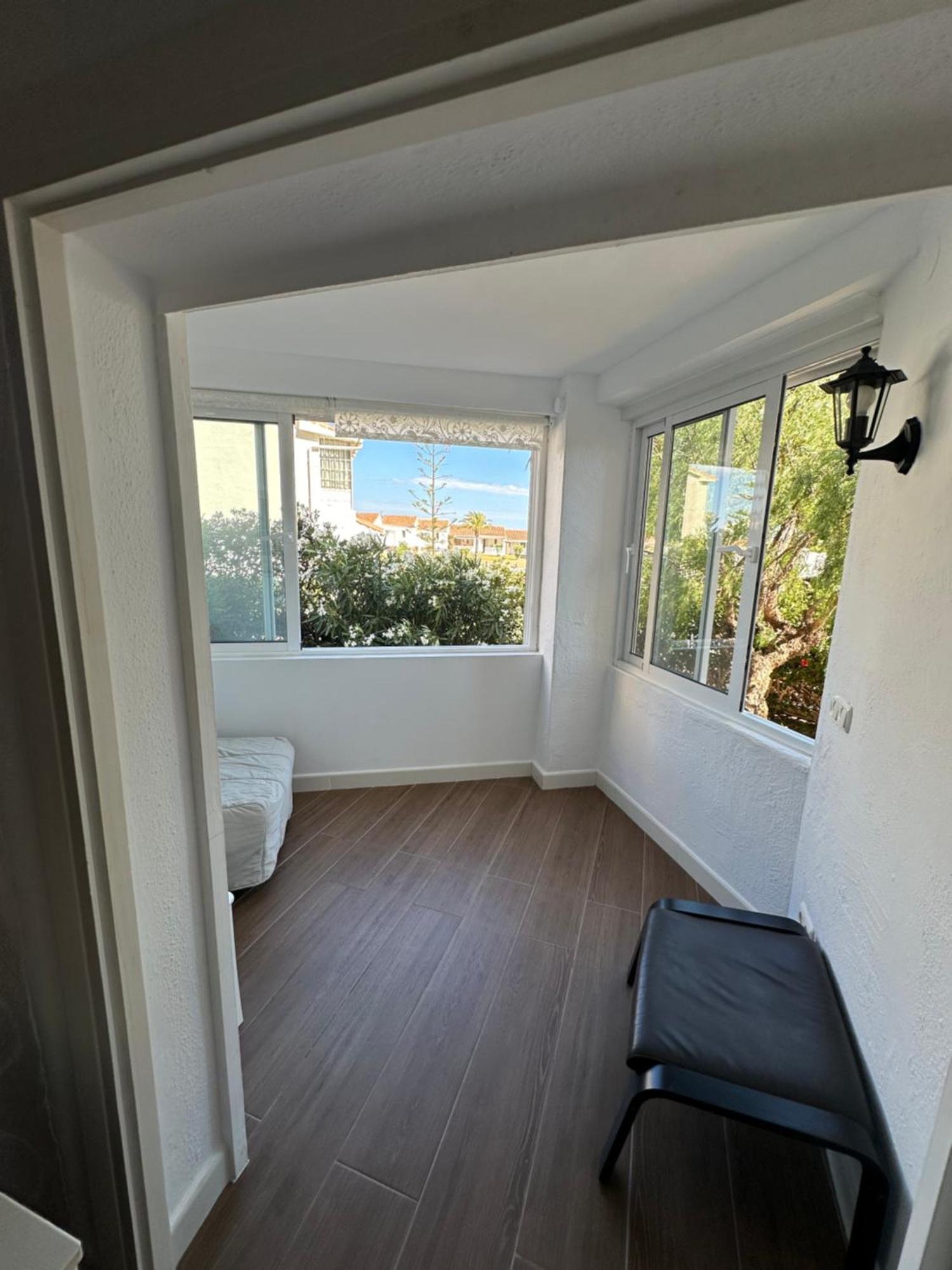 Appartement Precioso Apartamento Junto A Playa Y Con Piscina. à Málaga Extérieur photo